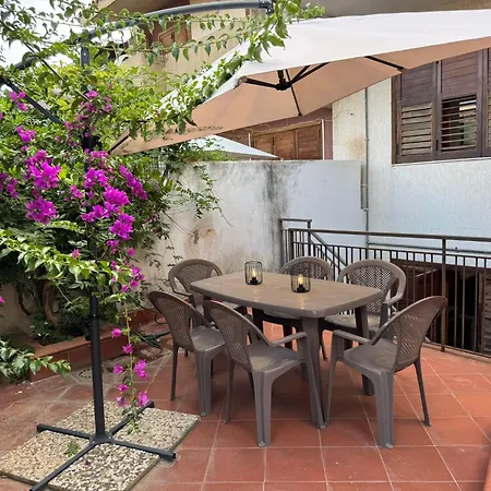 Marilu E Il Mare - Terraced House Holiday home